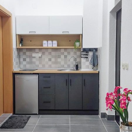 Care'S Studio Ohrid Ngoại thất bức ảnh